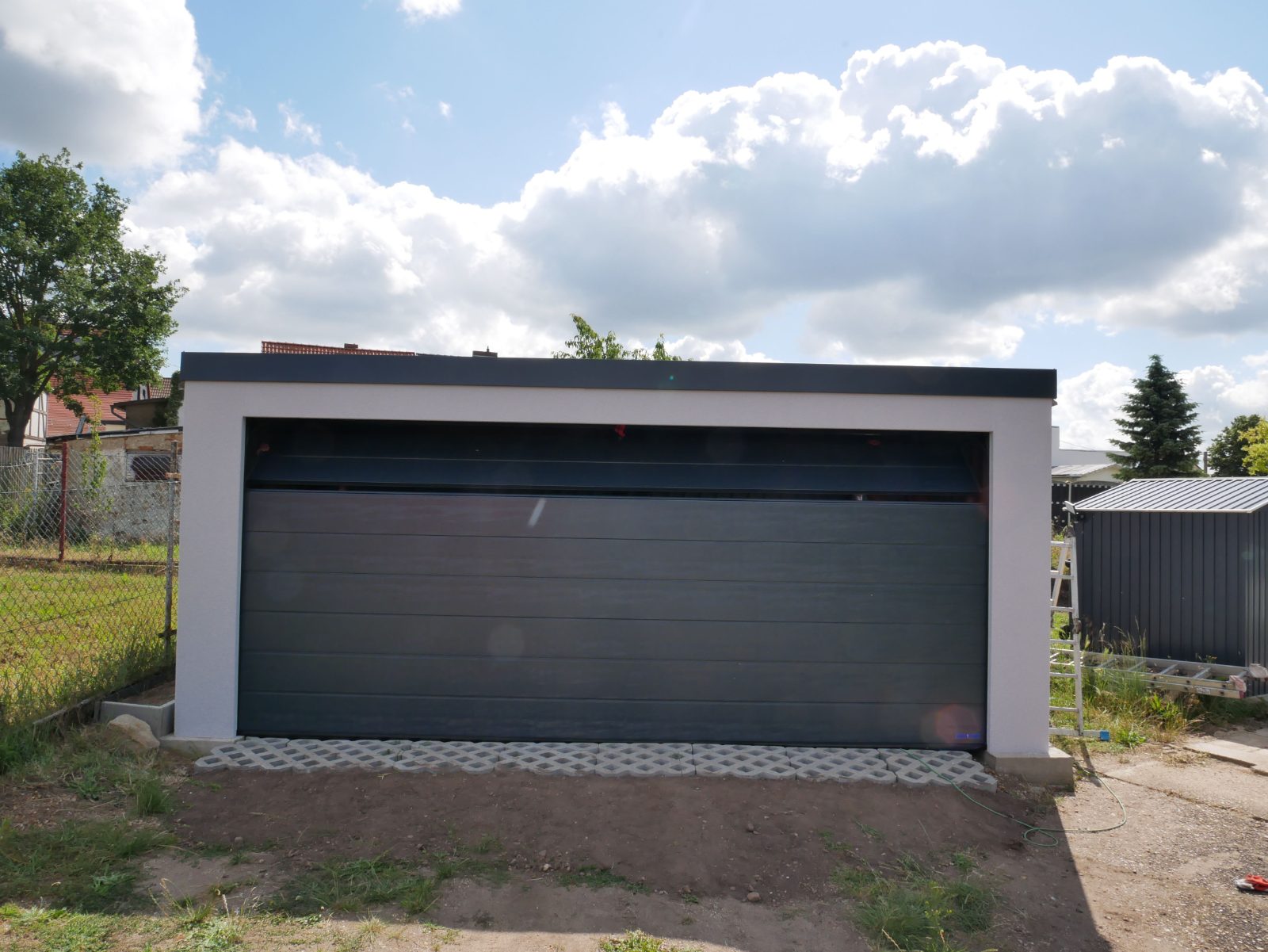 Fertige Garage