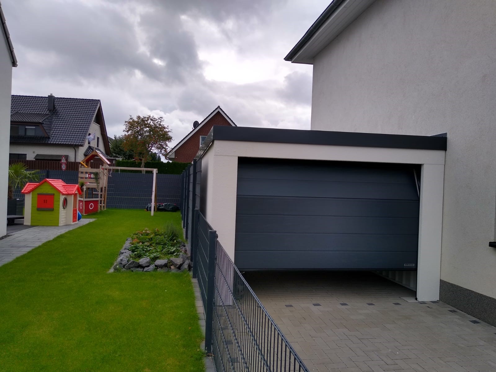 Einzelgarage in Ingolstadt – Fertiggarage aus Stahl von RF Garagensysteme