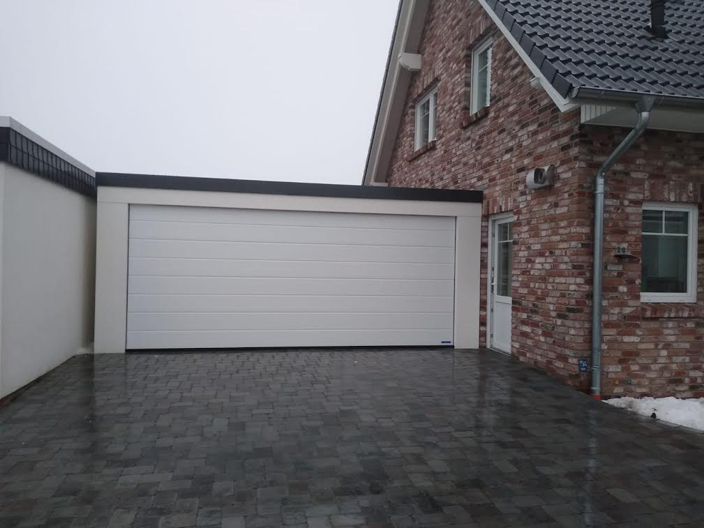 Großraumgarage in Aachen – Fertiggarage aus Stahl von RF Garagensysteme